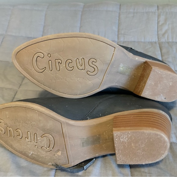 Circus By Sam Edelman Holden Bootie only worn twice - Picture 3 of 4